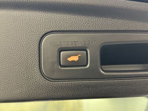 Used 2023 Acura MDX SH-AWD w/ Technology Package image 37