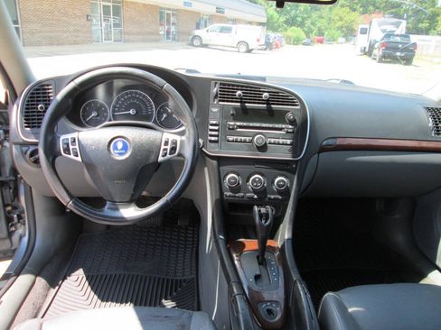 Used 2007 Saab 9-3 2.0T FWD image 41
