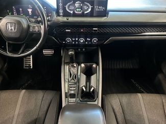 Used 2024 Honda Accord Sport video 4