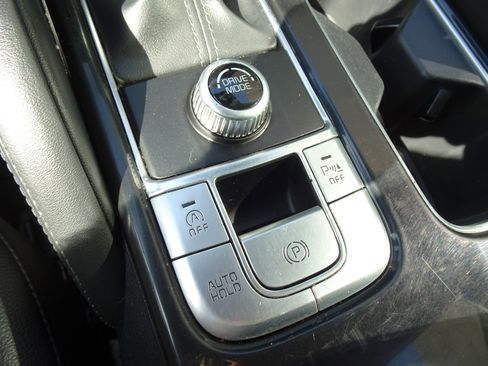 Used 2021 Kia Telluride EX w/ EX Premium Package image 17