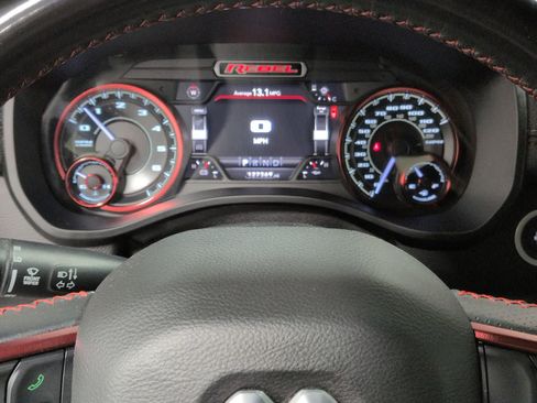 Used 2019 RAM 1500 Rebel image 33