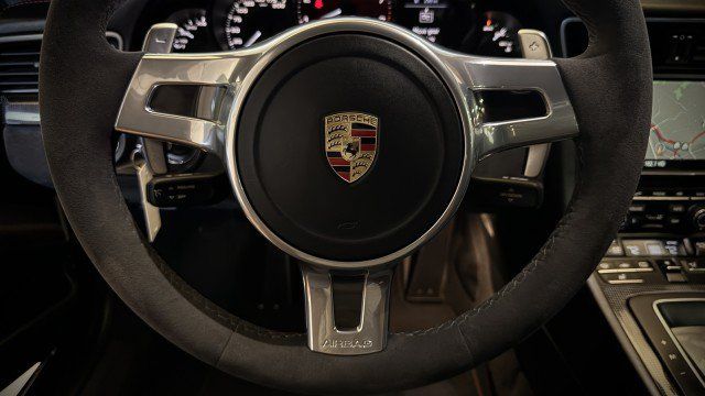 Used 2016 Porsche 911 Carrera GTS RWD image 12