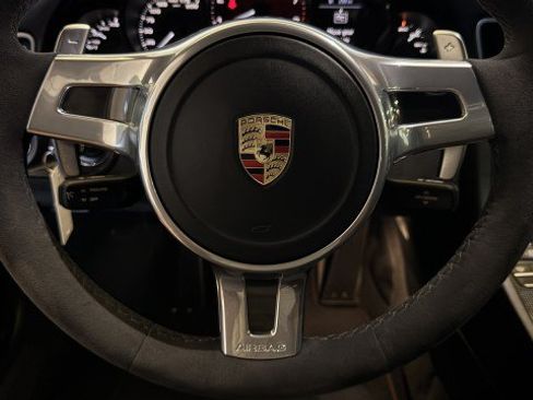 Used 2016 Porsche 911 Carrera GTS RWD image 12