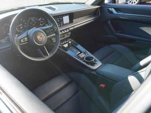 Certified 2020 Porsche 911 Carrera RWD image 4