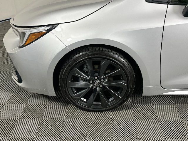 Used 2026 Toyota Corolla XSE FWD image 11