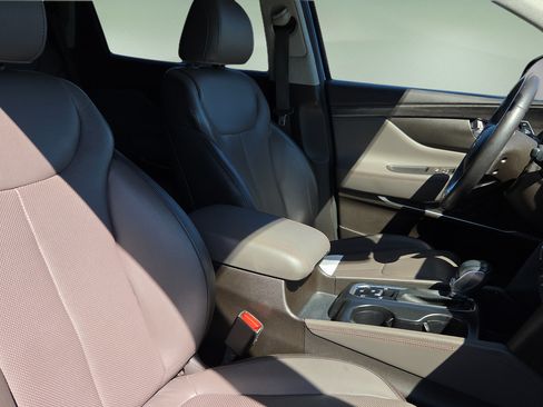 Used 2020 Hyundai Santa Fe Limited FWD image 15