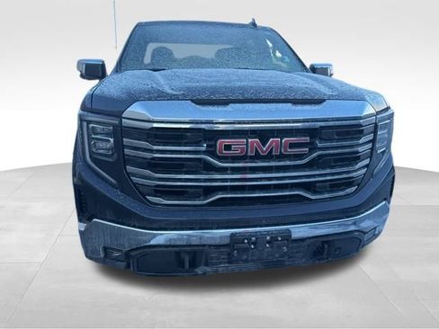 Used 2022 GMC Sierra 1500 SLT w/ X31 Off-Road Package image 6