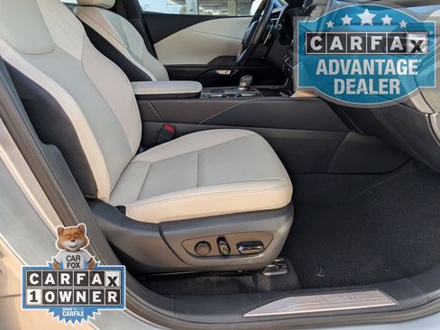 Used 2024 Lexus RX 350 AWD image 23