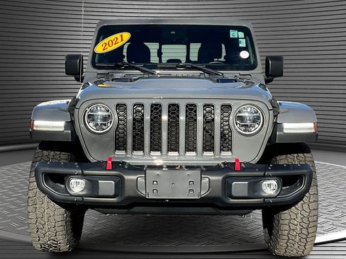 Used 2021 Jeep Gladiator Rubicon image 2