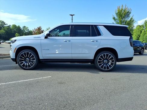 New 2026 Chevrolet Tahoe High Country AWD/4WD image 33
