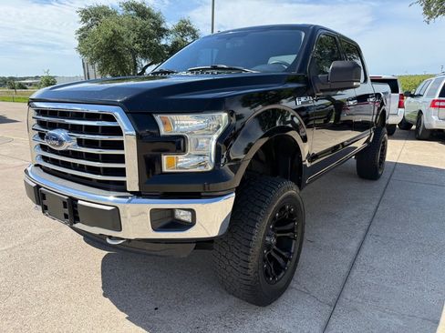 Used 2016 Ford F150 XLT w/ Equipment Group 301A Mid AWD/4WD image 3