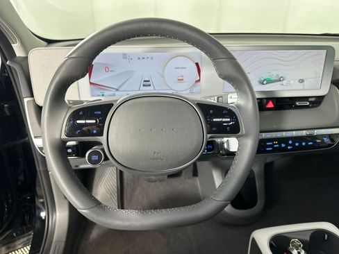 Used 2024 Hyundai Ioniq 5 SEL image 14