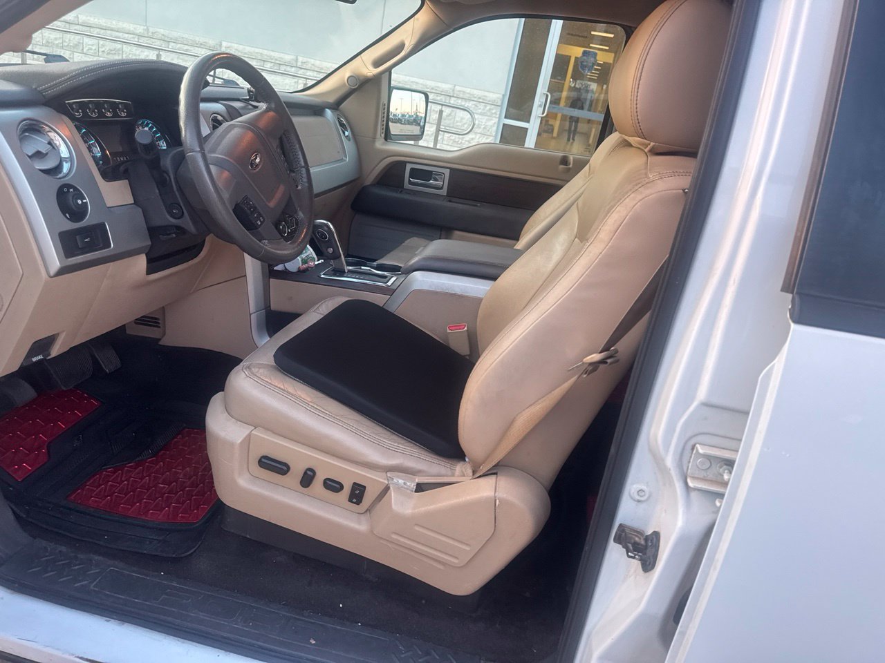 Used 2014 Ford F150 2WD SuperCrew image 9