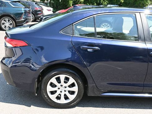 Used 2025 Toyota Corolla LE FWD image 41