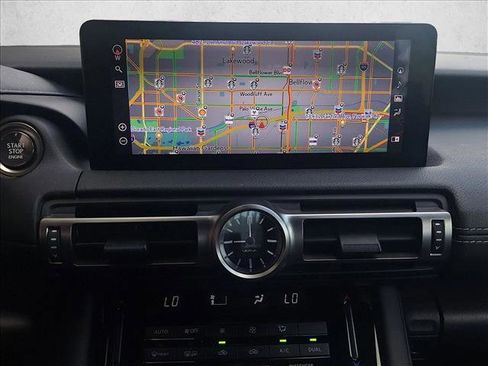 Used 2022 Lexus IS 350 F Sport w/ Dynamic Handling Package image 12