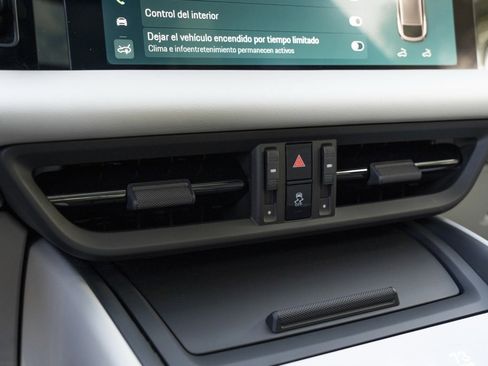 Used 2025 Porsche Macan 4S Electric image 25