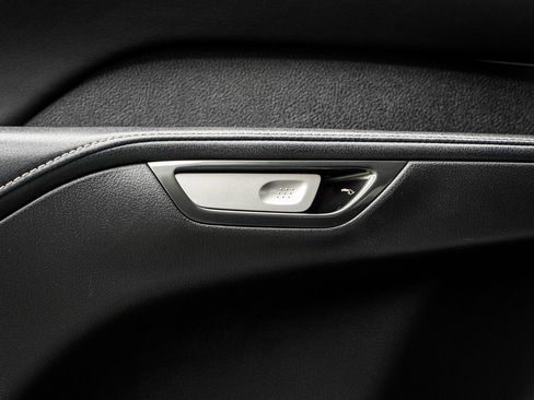 Used 2024 Lexus RX 500h F Sport w/ Cold Area Package image 31