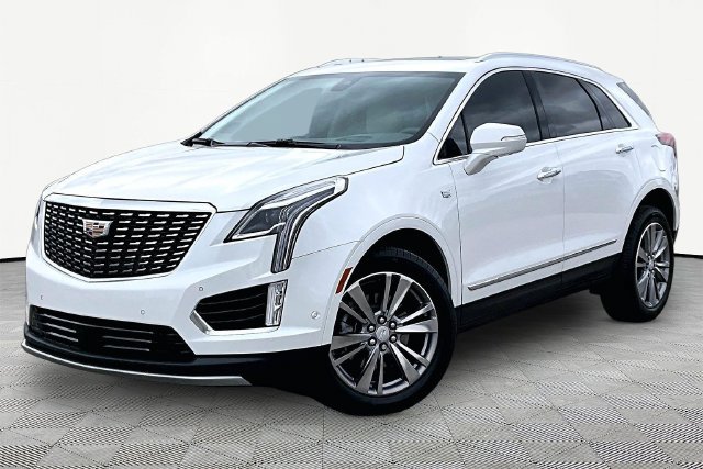 Used 2025 Cadillac XT5 Premium Luxury w/ Technology Package AWD/4WD image 1