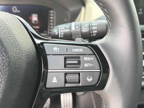 Used 2025 Honda Civic Sport Touring image 29
