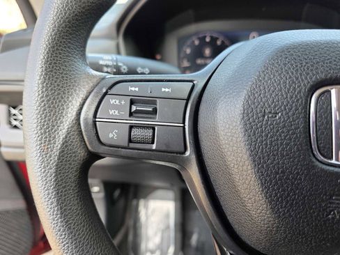 Used 2023 Honda Accord EX image 22