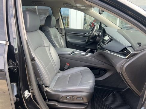 Used 2018 Buick Enclave Essence w/ Trailering Package image 24