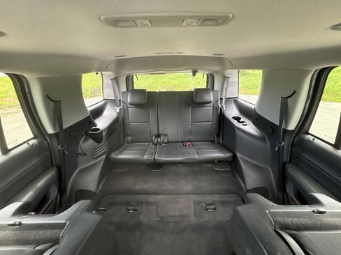 Used 2020 Chevrolet Tahoe LT image 35