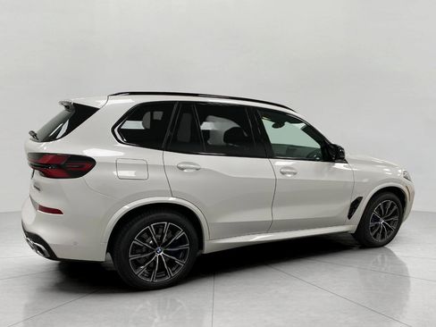 New 2026 BMW X5 M60i AWD/4WD image 2