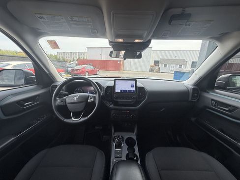 Used 2022 Ford Bronco Sport Badlands image 8