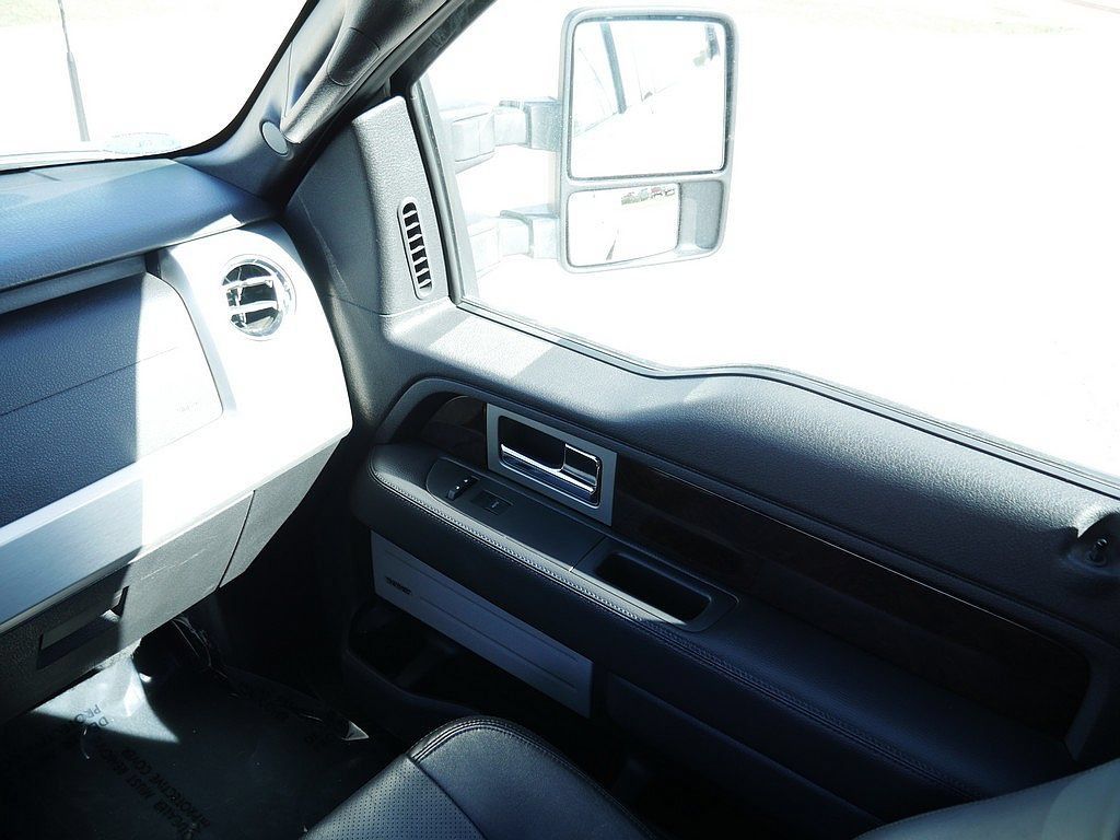 Used 2014 Ford F150 Platinum AWD/4WD image 25