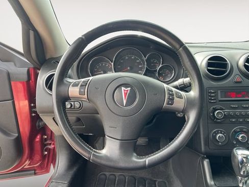 Used 2009 Pontiac G6 GT w/ Sun And Sound Plus Package FWD image 12