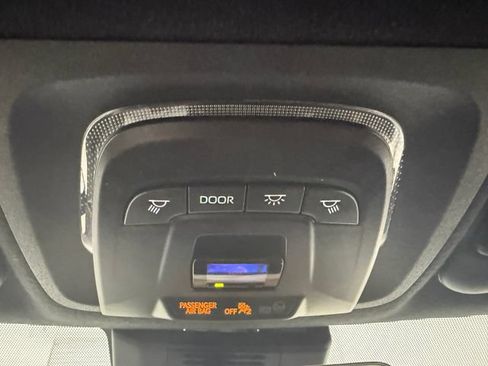 Used 2023 Toyota Corolla SE FWD image 23