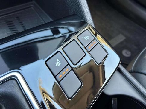 Used 2025 Kia Sportage EX image 36