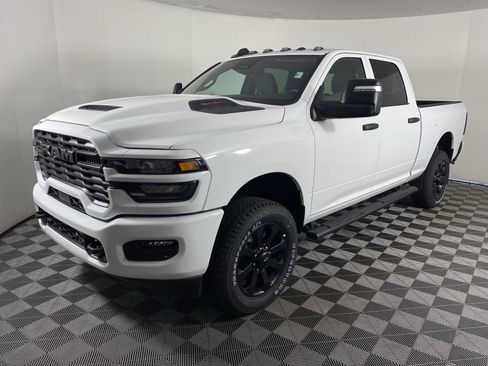 New 2026 RAM 2500 Tradesman AWD/4WD image 9