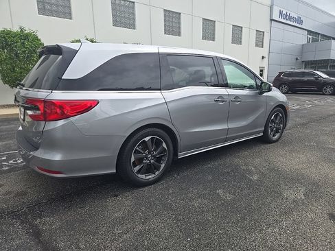 Used 2022 Honda Odyssey Elite image 8