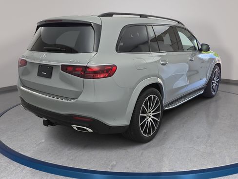 New 2026 Mercedes-Benz GLS 450 4MATIC image 5