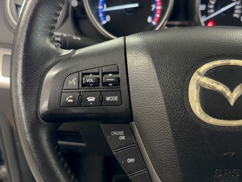 Used 2012 MAZDA MAZDA3 i Touring FWD image 18