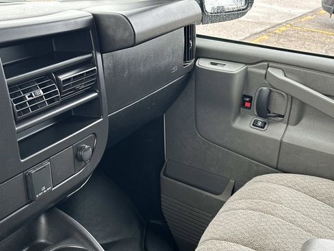 Certified 2023 Chevrolet Express 2500 w/ Driver Convenience Package image 28