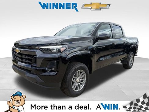 New 2026 Chevrolet Colorado LT w/ LT Convenience Package AWD/4WD image 1