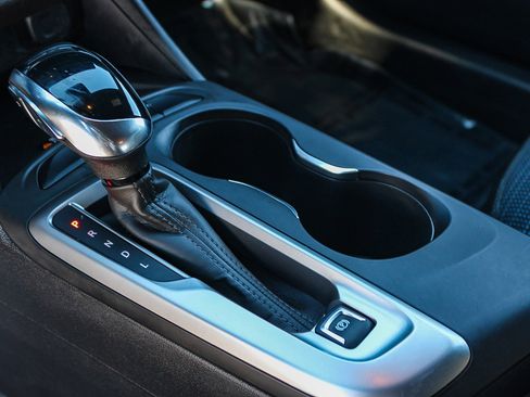 Used 2024 Buick Envista Preferred w/ Convenience I Package image 20