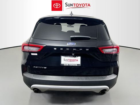 Used 2023 Ford Escape Active FWD image 5