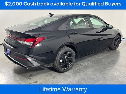 New 2026 Hyundai Elantra Sport image 5