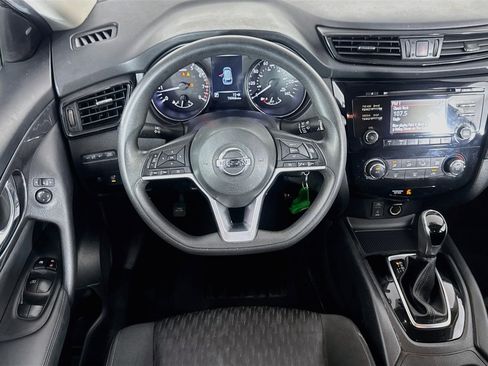 Used 2017 Nissan Rogue S FWD image 15