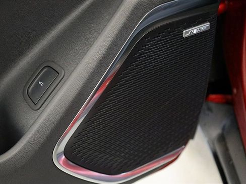 New 2025 Chevrolet Traverse LT w/ Enhanced Driving Package image 34