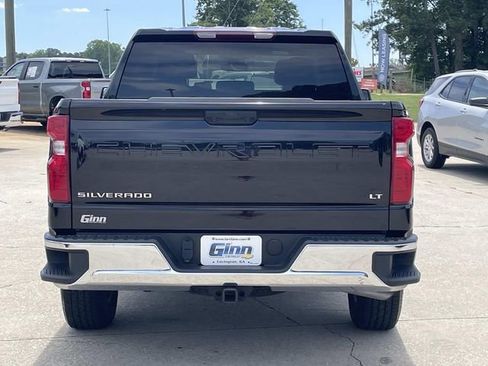 Used 2025 Chevrolet Silverado 1500 LT AWD/4WD image 3
