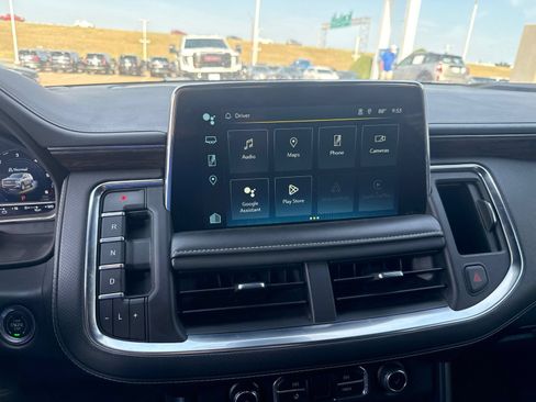 Used 2024 Chevrolet Tahoe Premier RWD image 25