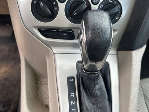 Used 2012 Ford Focus SE FWD image 14