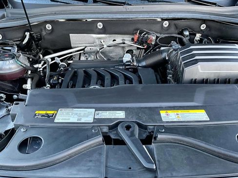 Used 2023 Volkswagen Atlas SEL Premium image 31