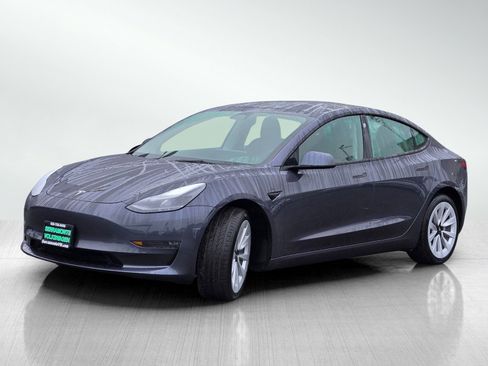 Used 2023 Tesla Model 3 Long Range image 8