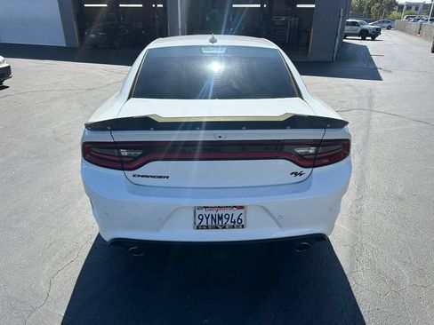 Used 2021 Dodge Charger R/T w/ Blacktop Package RWD image 4