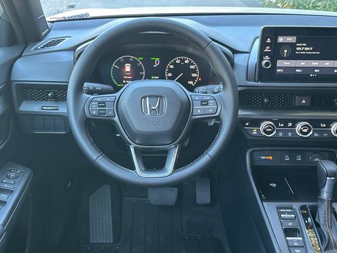 Used 2026 Honda CR-V Sport image 12